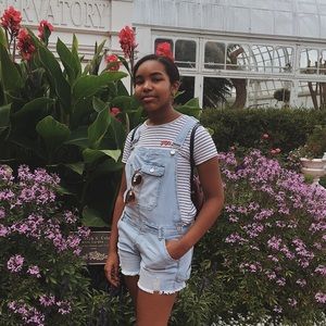 Meet your Posher, Jasmin